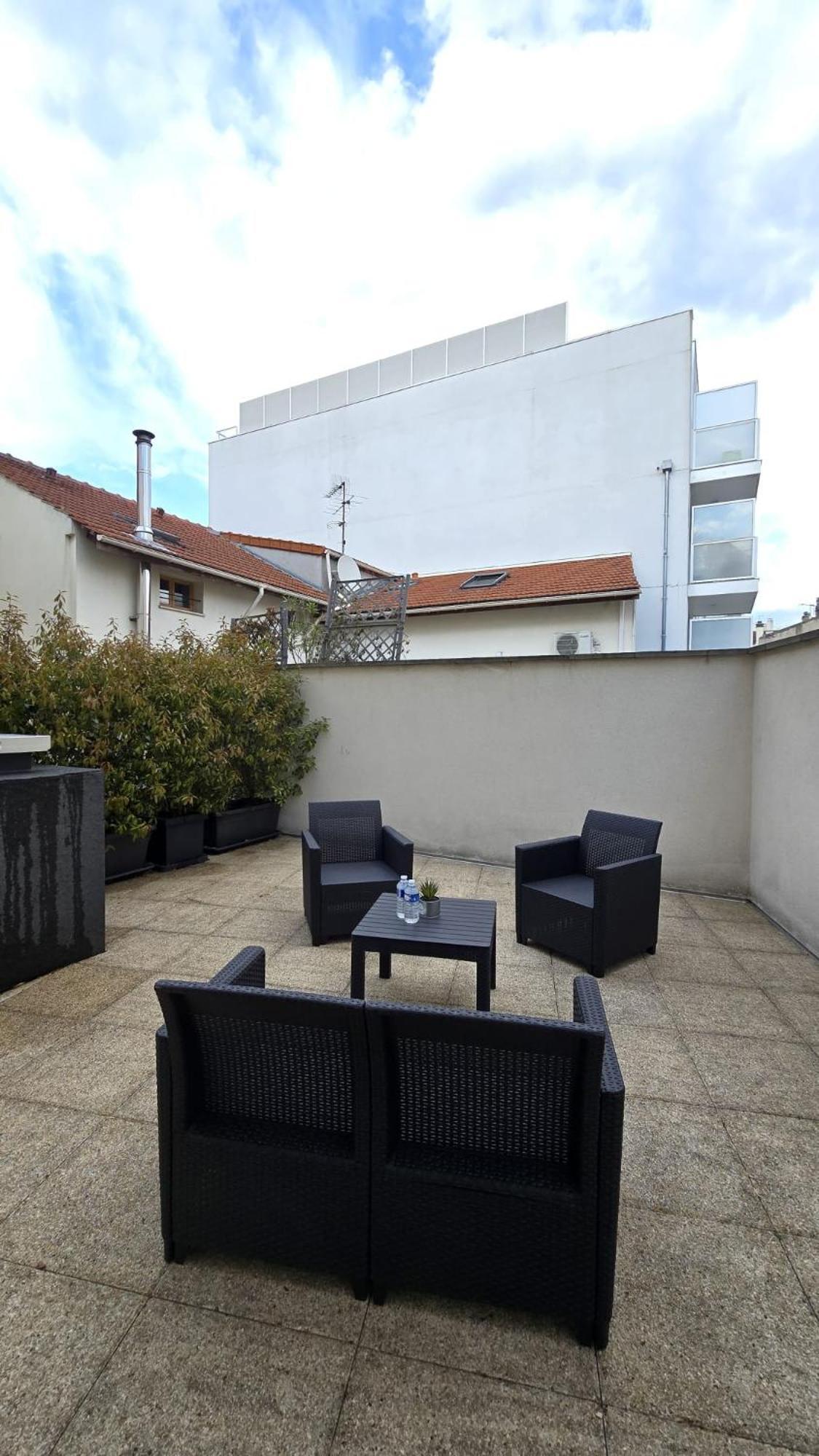 Residence Du Parc Vanves - Rooftop & Climatisation Eksteriør billede